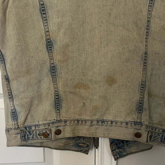 Levi's Light Blue Denim Vest - Picture 6 of 6